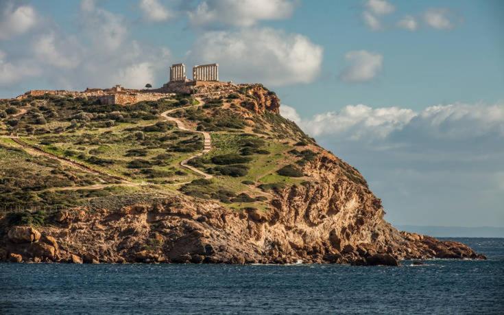 Blue & White Maisonette Over The Sea Near Sounio Sounion Exterior photo