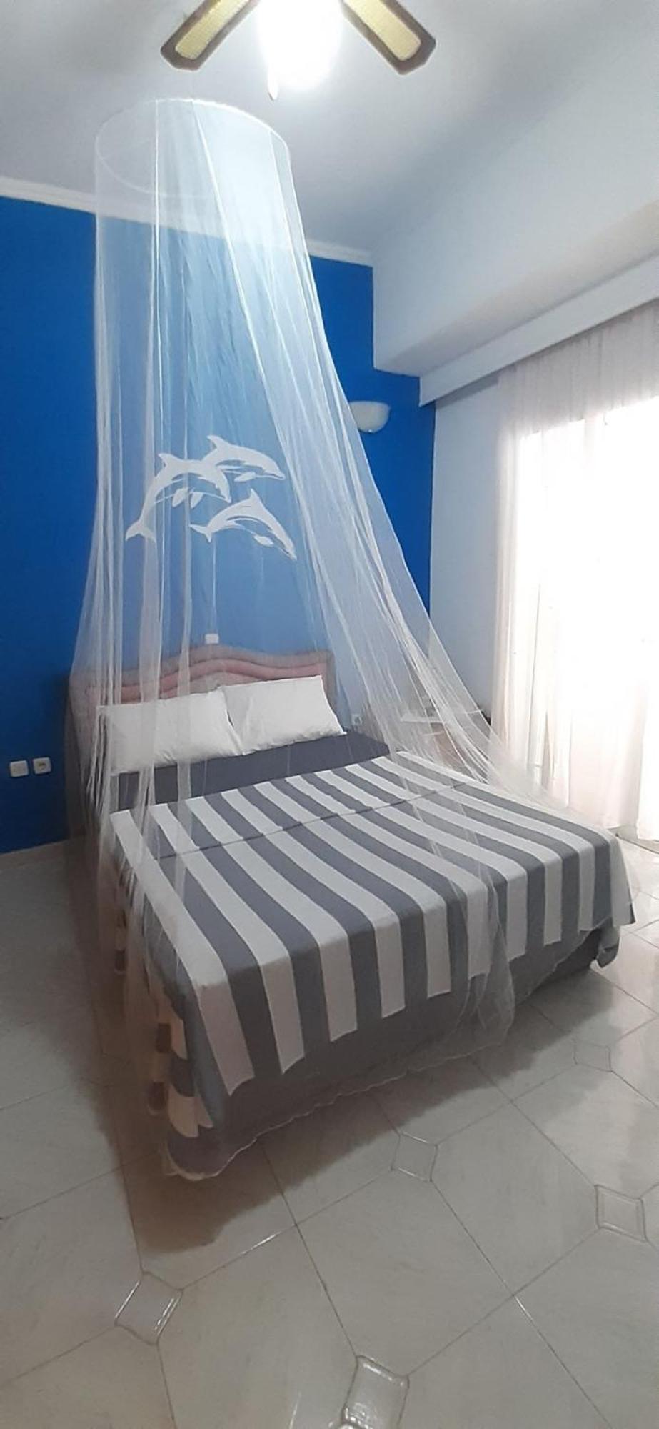 Blue & White Maisonette Over The Sea Near Sounio Sounion Exterior photo